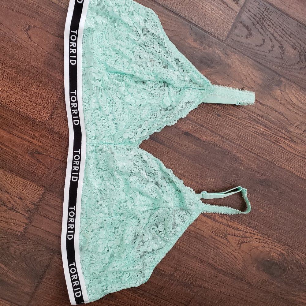 Torrid lace bralette